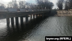 Дніпровська вода поблизу Джанкоя, 17 березня 2022